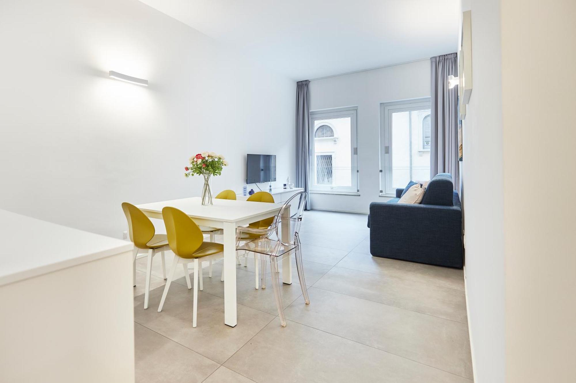 Cozy Meravigli Apartment - Pleasant Walk Between Duomo And Castello Milan Bagian luar foto