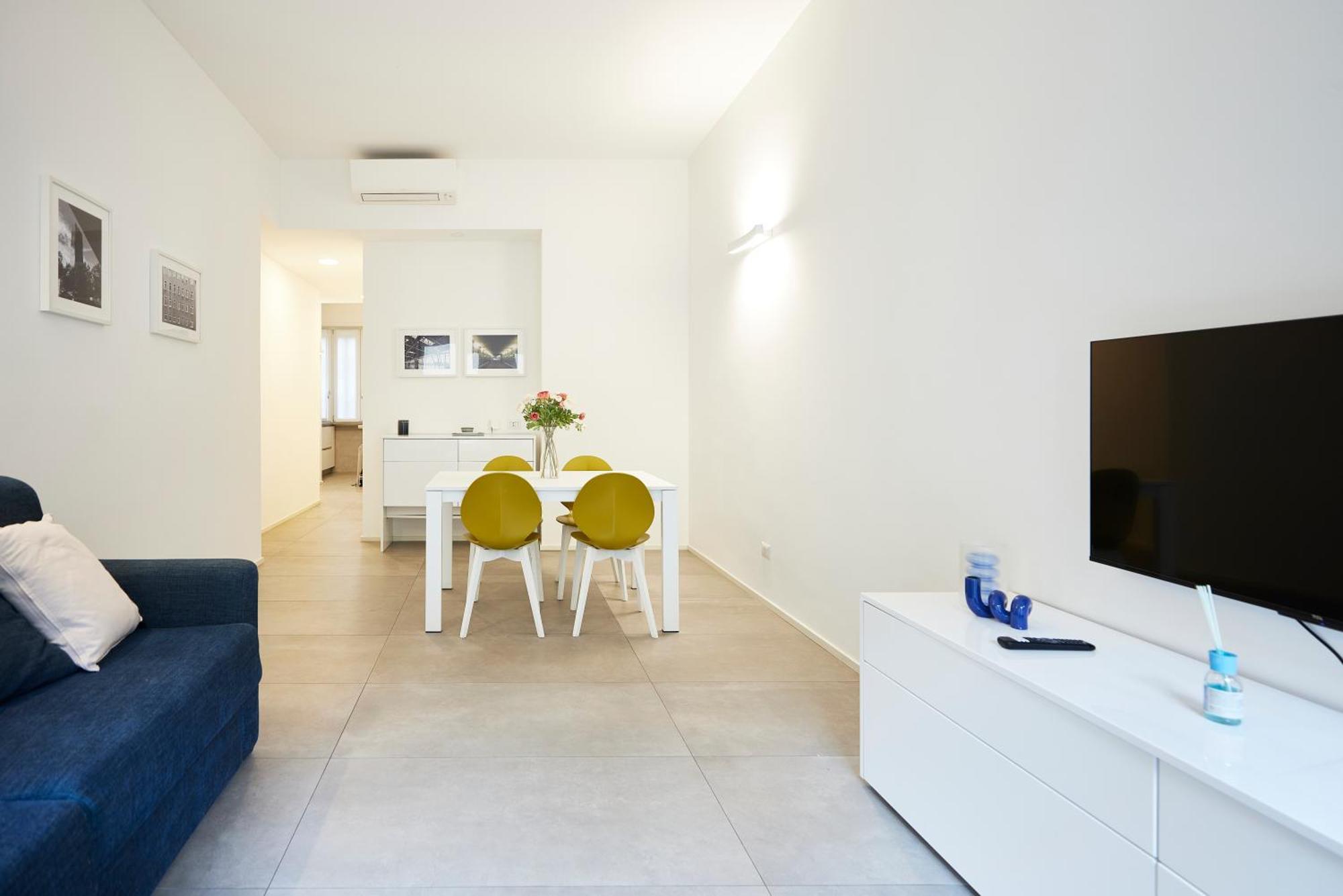 Cozy Meravigli Apartment - Pleasant Walk Between Duomo And Castello Milan Bagian luar foto
