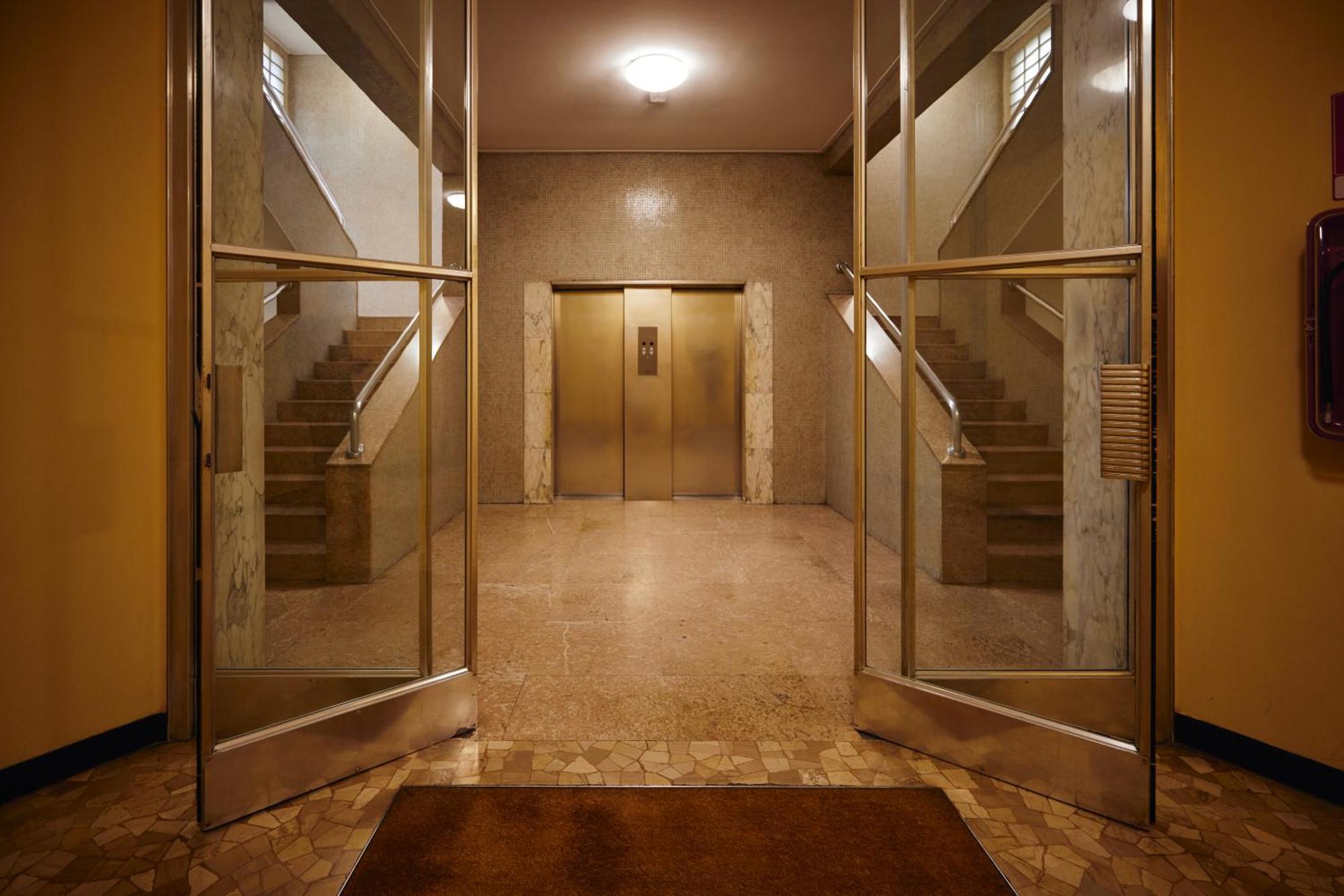 Cozy Meravigli Apartment - Pleasant Walk Between Duomo And Castello Milan Bagian luar foto