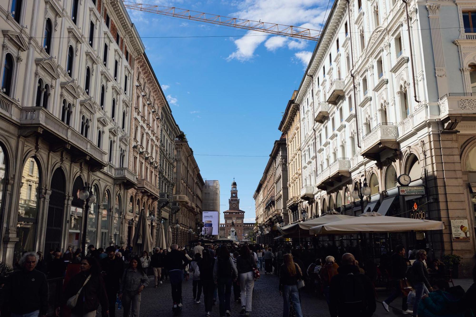 Cozy Meravigli Apartment - Pleasant Walk Between Duomo And Castello Milan Bagian luar foto